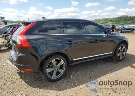 2017 Volvo Xc60 T6 Dynamic z USA, uszkodzony, nr VIN YV449MRR4H2064331
